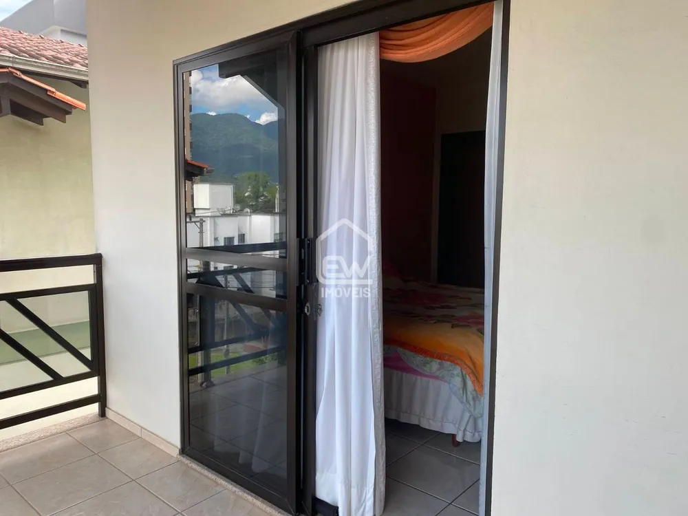 Casa, 5 quartos, 330 m² - Foto 8