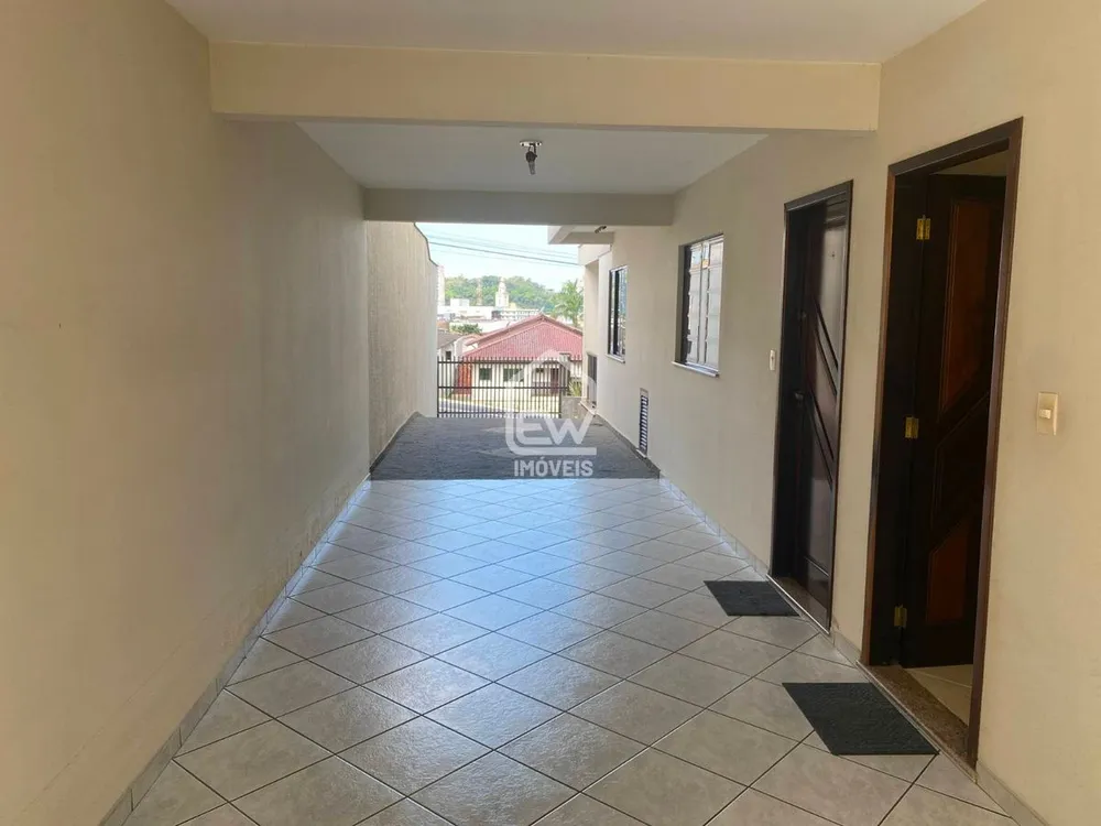 Casa, 5 quartos, 330 m² - Foto 9