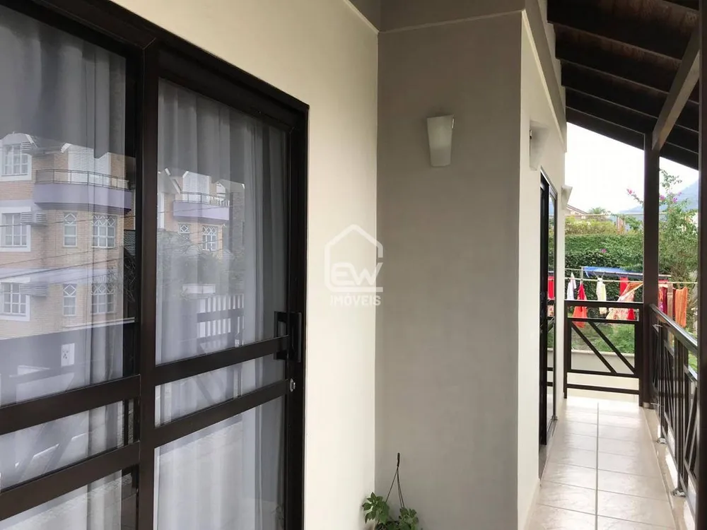 Casa, 5 quartos, 330 m² - Foto 10