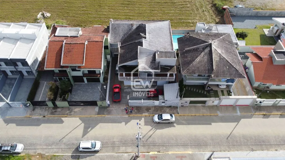Casa, 3 quartos, 360 m² - Foto 6