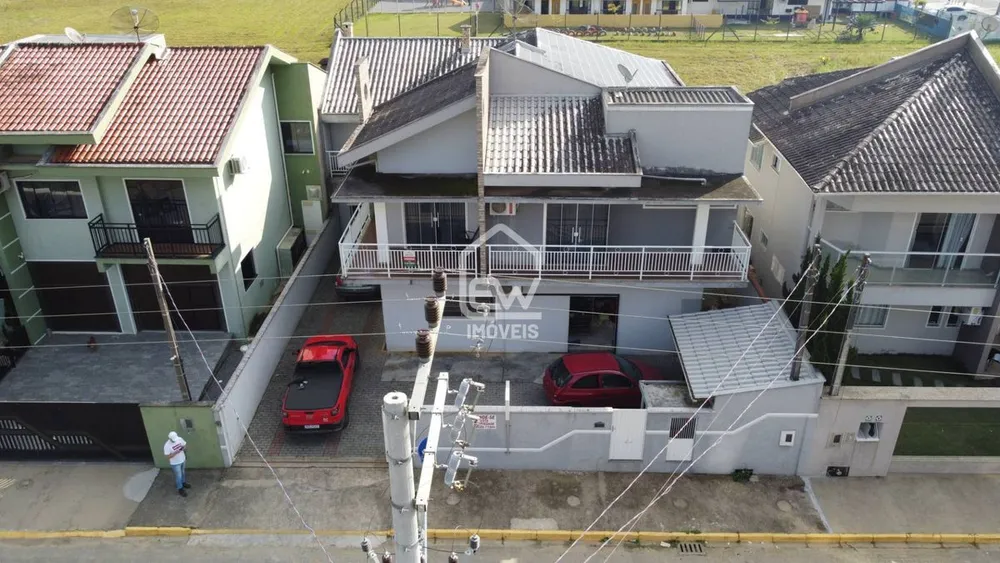 Casa, 3 quartos, 360 m² - Foto 4