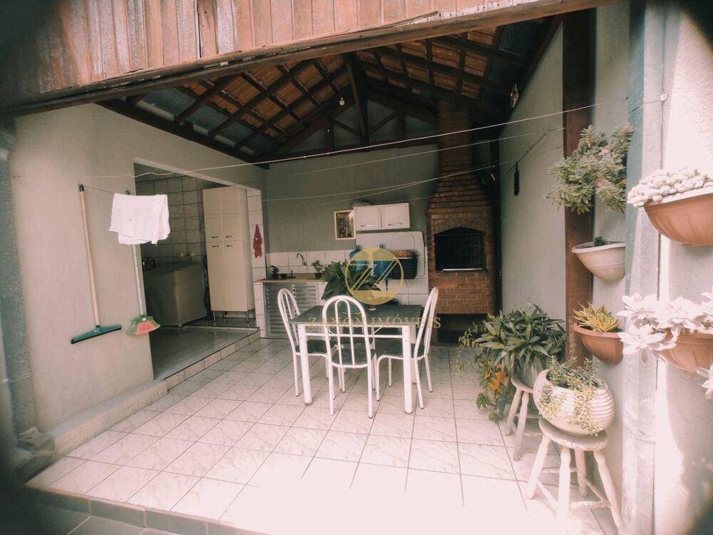 Casa à venda com 3 quartos, 90m² - Foto 20