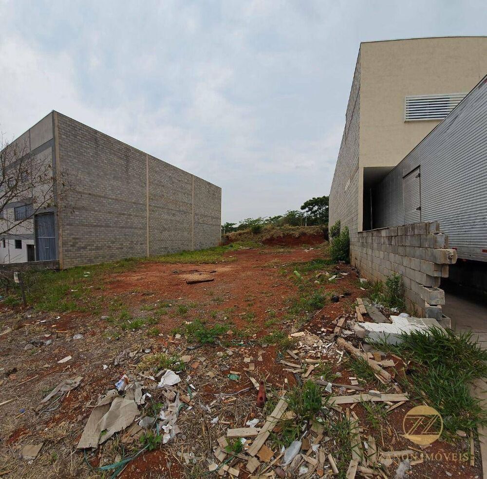 Loteamento e Condomínio, 750 m² - Foto 4