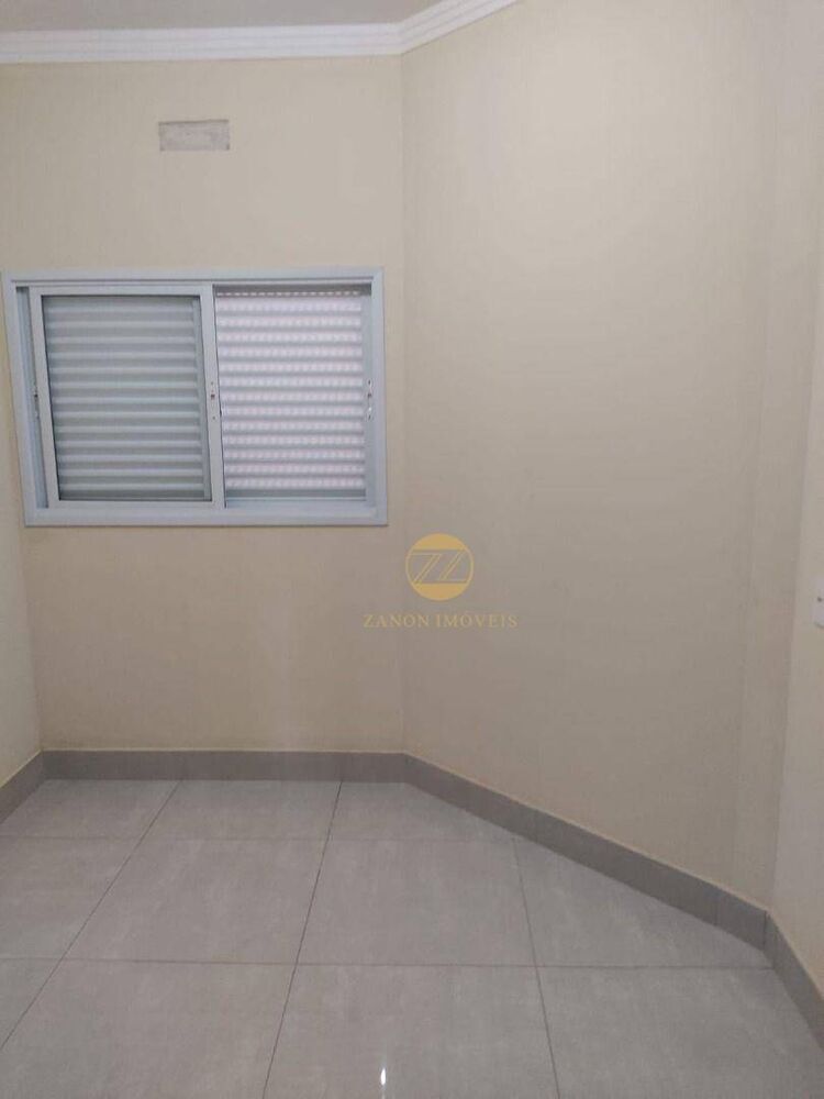 Casa à venda com 3 quartos, 119m² - Foto 1