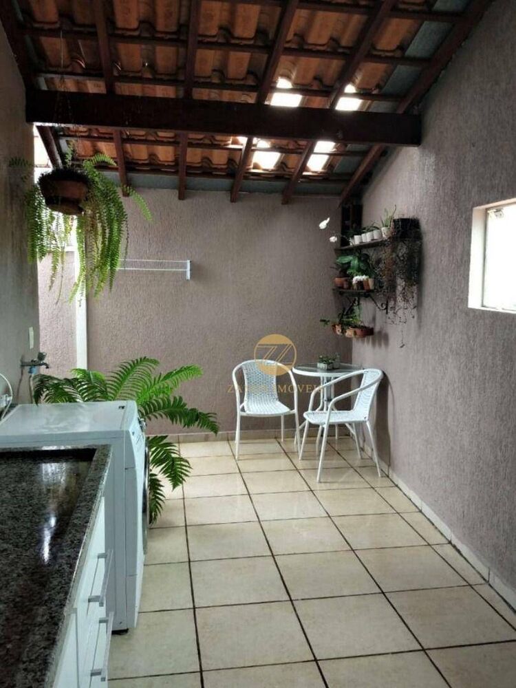 Casa à venda com 3 quartos, 113m² - Foto 20