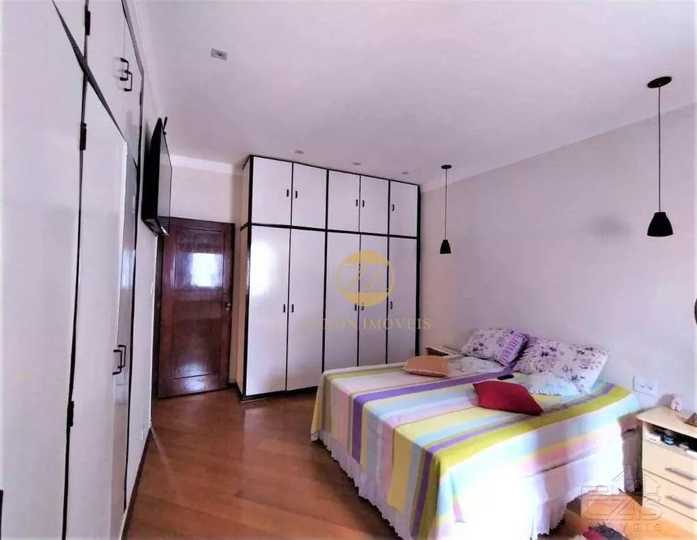 Sobrado, 5 quartos, 300 m² - Foto 1