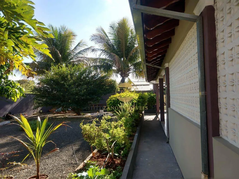 Terreno, 302 m² - Foto 1