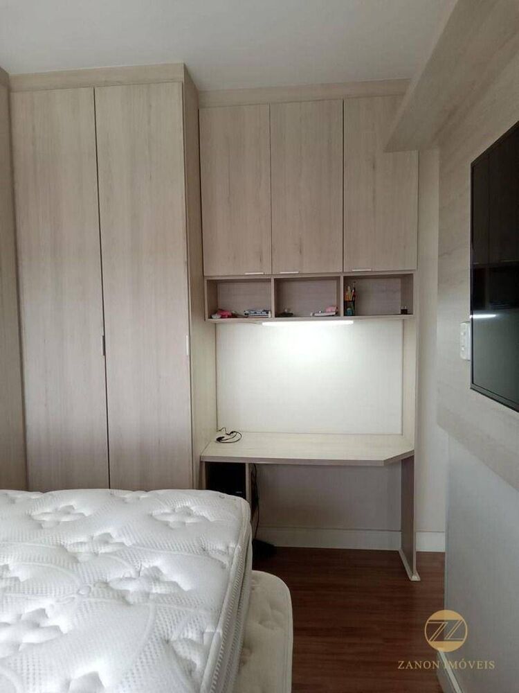Apartamento à venda com 3 quartos, 121m² - Foto 2