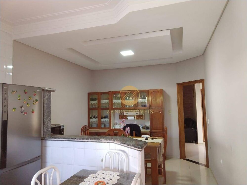 Casa, 3 quartos, 280 m² - Foto 3