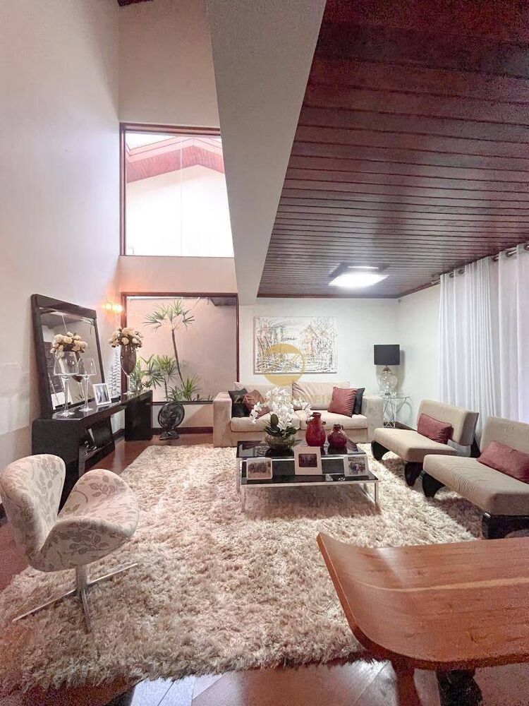 Sobrado à venda com 3 quartos, 282m² - Foto 3