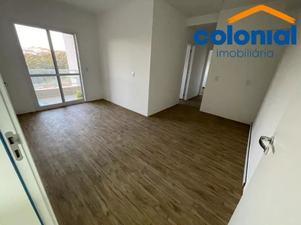 Apartamento à venda com 2 quartos, 58m² - Foto 3