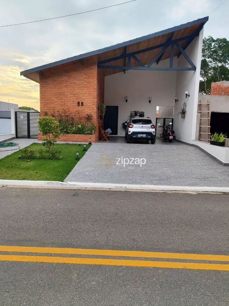 Casa de Condomínio à venda com 3 quartos, 170m² - Foto 1