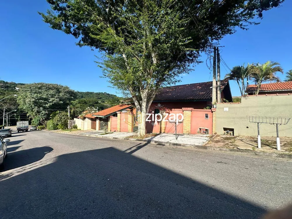 Casa, 3 quartos, 200 m² - Foto 1