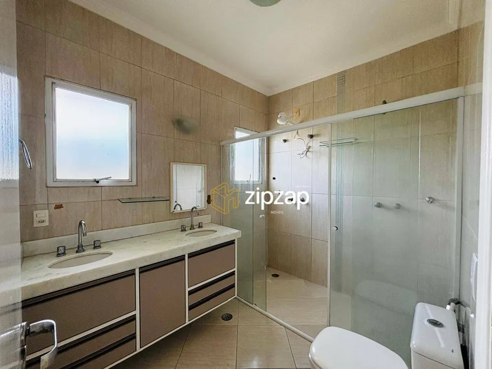 Casa, 3 quartos, 210 m² - Foto 15