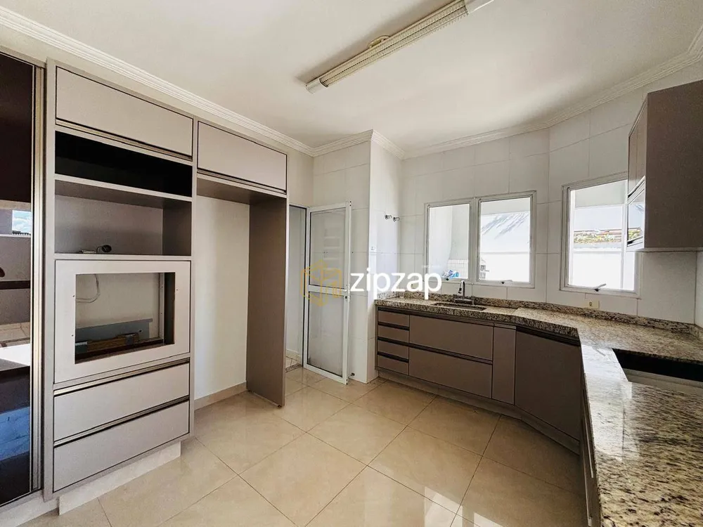 Casa, 3 quartos, 210 m² - Foto 8