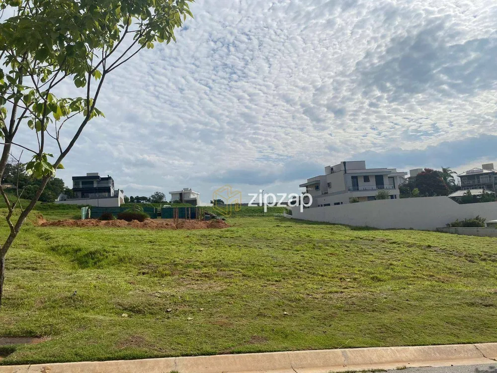 Loteamento e Condomínio, 600 m² - Foto 1