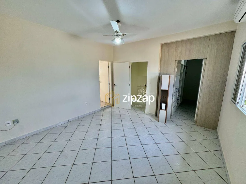 Casa, 3 quartos, 250 m² - Foto 15