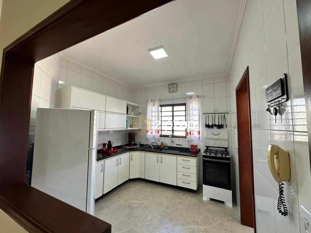 Casa, 3 quartos, 176 m² - Foto 3