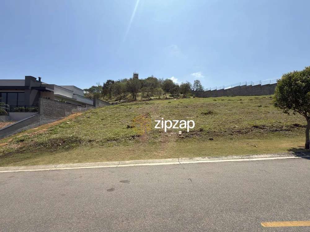 Loteamento e Condomínio, 800 m² - Foto 1