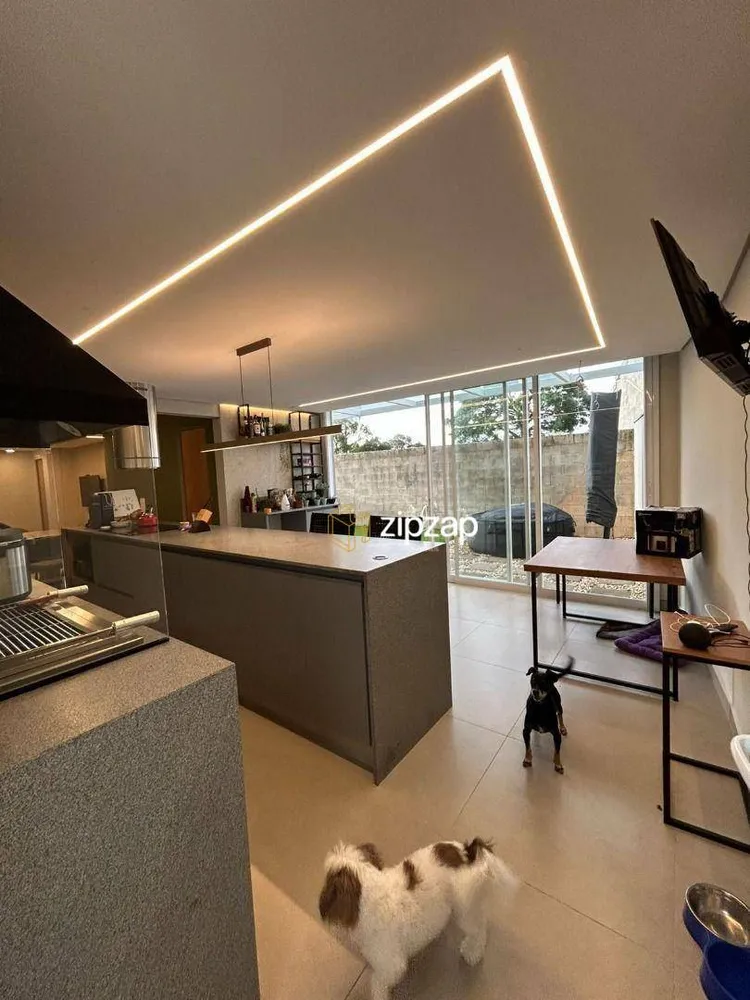 Casa, 3 quartos, 97 m² - Foto 2