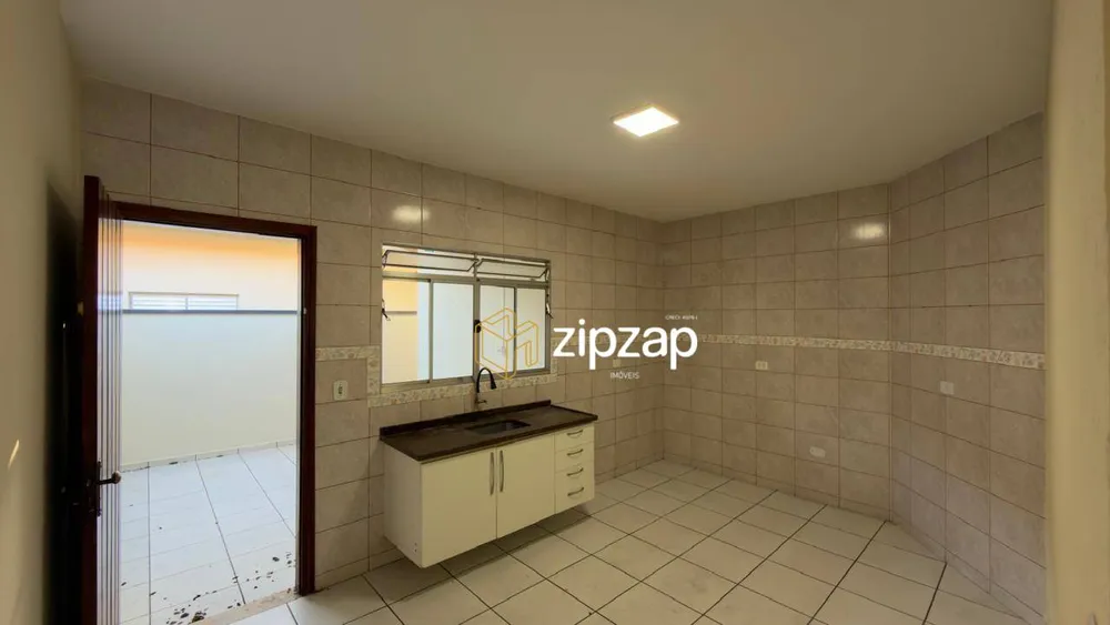 Casa, 3 quartos, 200 m² - Foto 4
