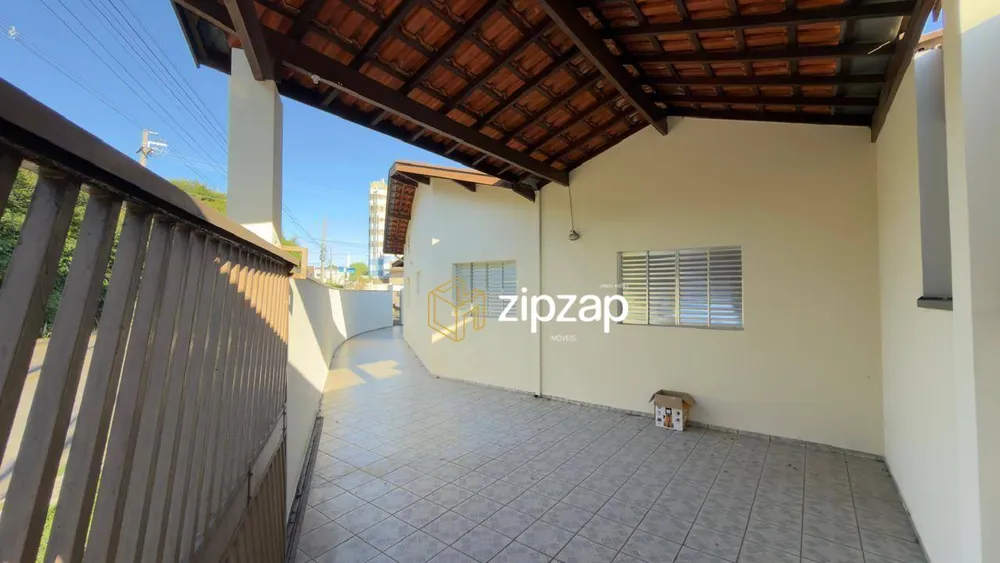 Casa, 3 quartos, 200 m² - Foto 1