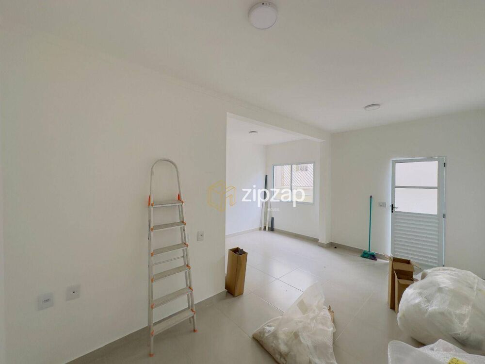 Sobrado para alugar com 2 quartos, 108m² - Foto 2