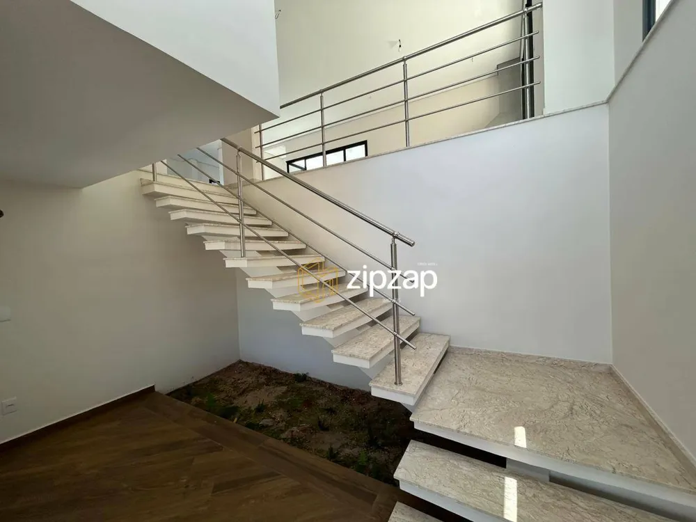 Casa, 3 quartos, 261 m² - Foto 1
