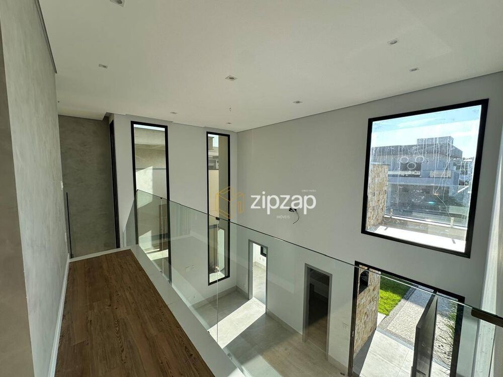 Casa, 3 quartos, 241 m² - Foto 2