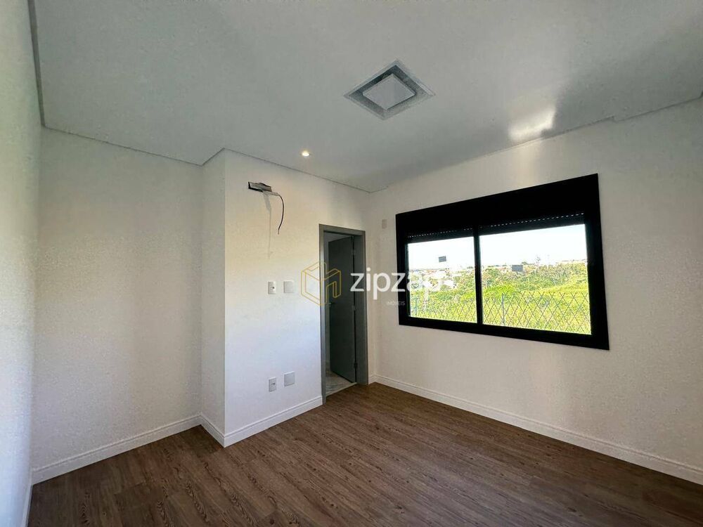 Casa, 3 quartos, 241 m² - Foto 3