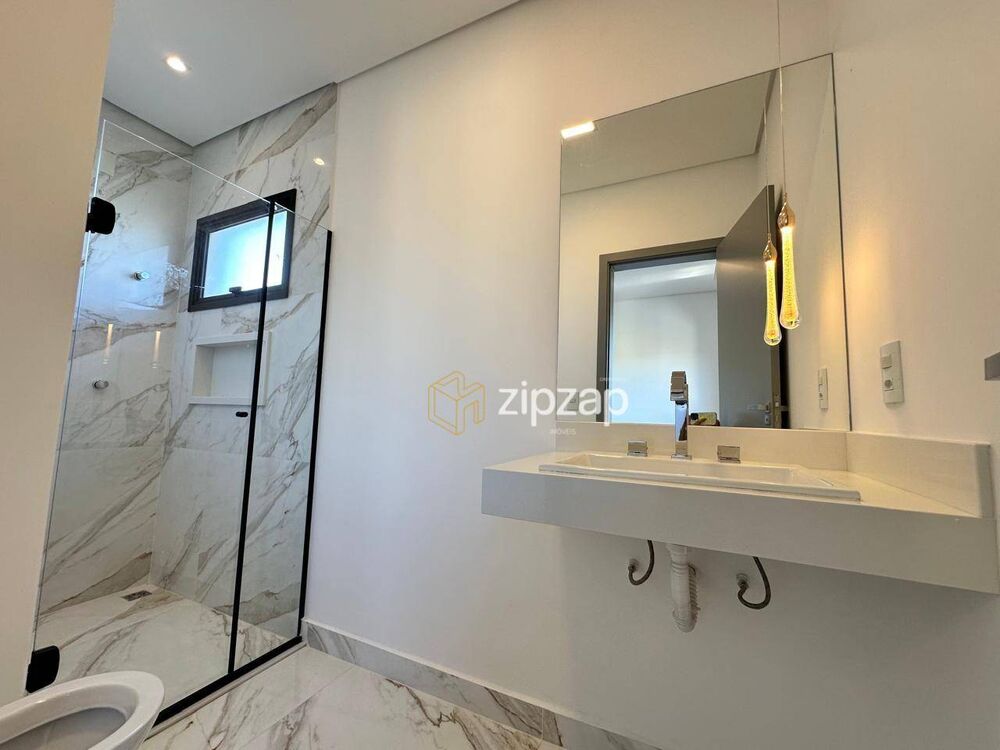 Casa, 3 quartos, 241 m² - Foto 4