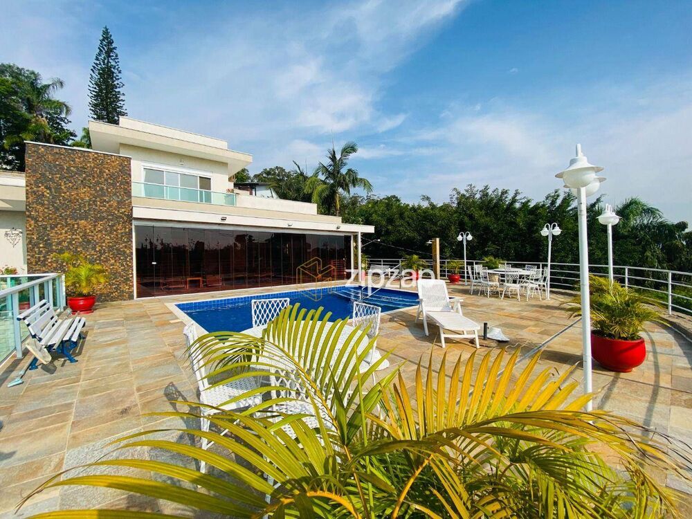 Casa, 3 quartos, 447 m² - Foto 1