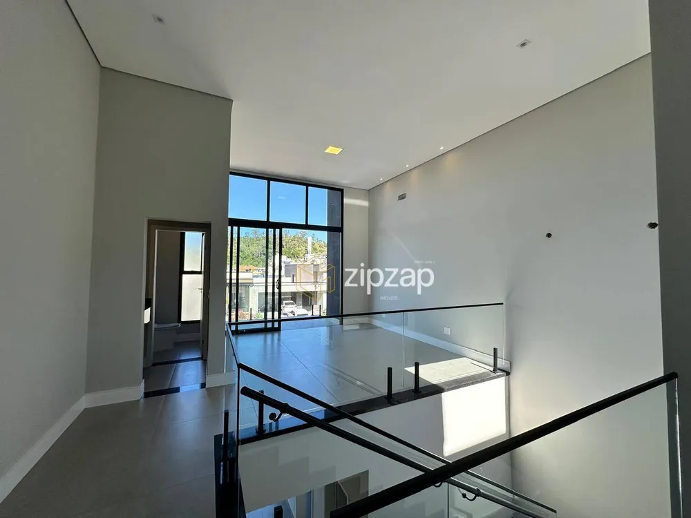 Casa, 3 quartos, 247 m² - Foto 3