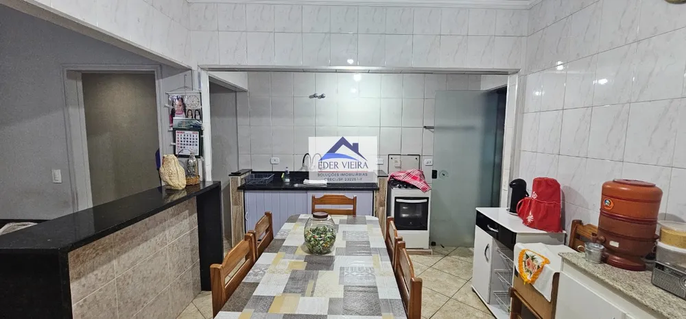 Casa, 3 quartos, 121 m² - Foto 2
