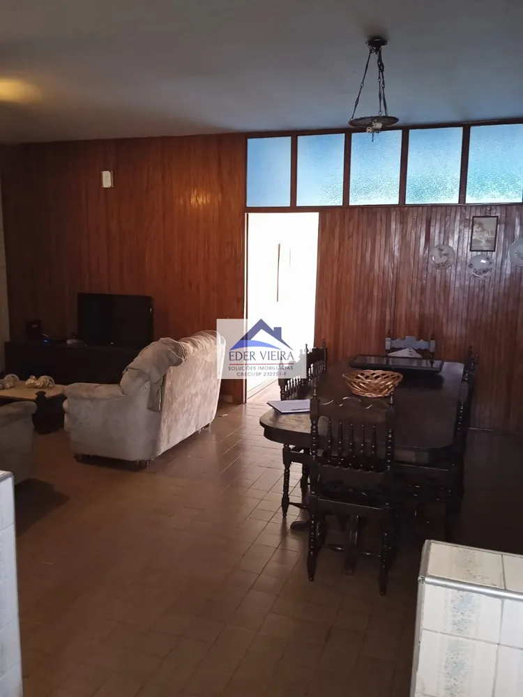Casa, 4 quartos, 200 m² - Foto 1