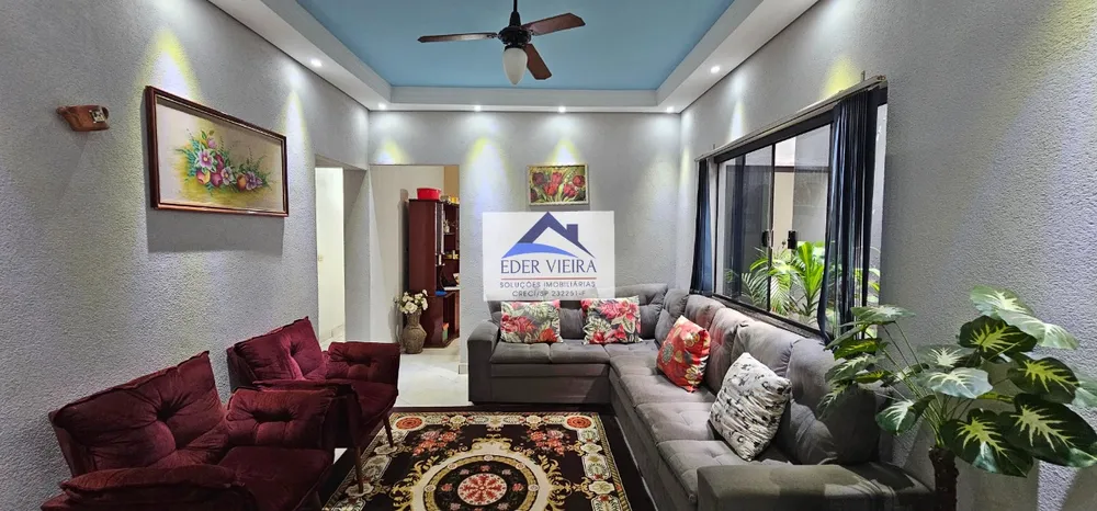 Casa, 3 quartos, 206 m² - Foto 1