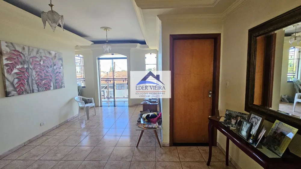 Casa, 3 quartos, 316 m² - Foto 1