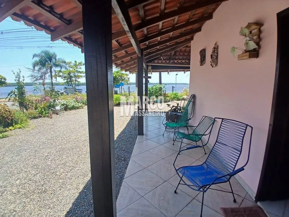 Casa, 2 quartos, 167 m² - Foto 1