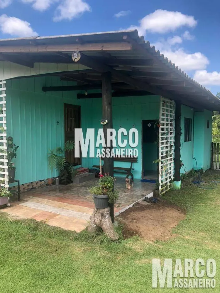 Chácara, 3 quartos, 1200 m² - Foto 1