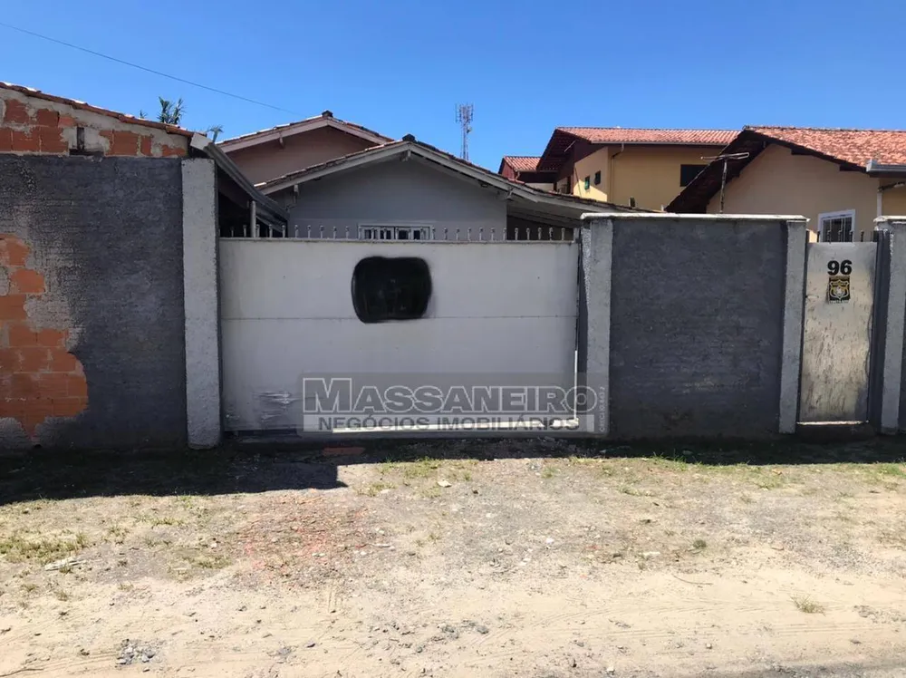 Casa, 4 quartos, 170 m² - Foto 1