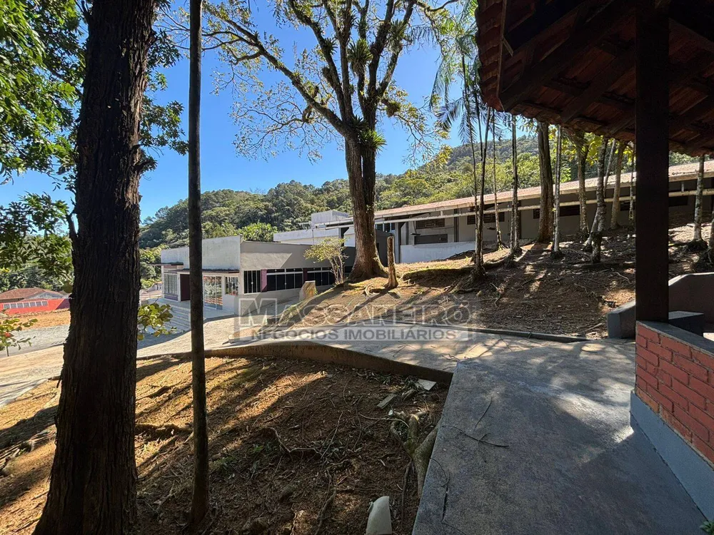 Casa, 3 quartos, 2229 m² - Foto 5