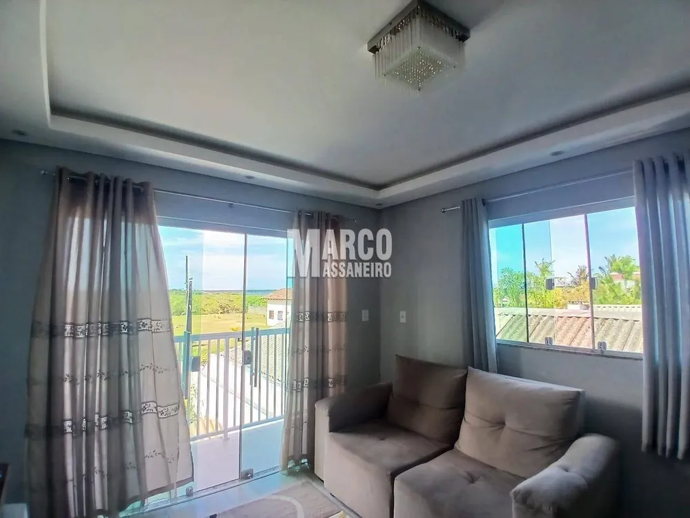 Casa, 5 quartos, 140 m² - Foto 1