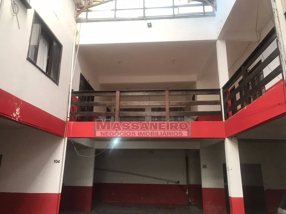 Casa, 32 quartos, 2500 m² - Foto 2
