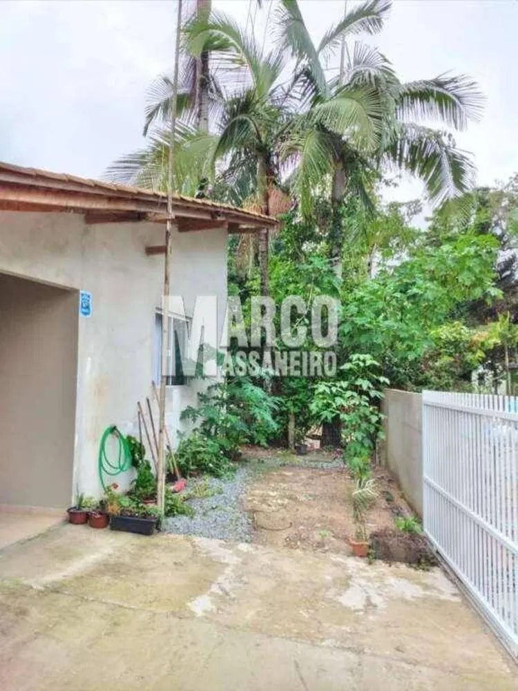 Casa, 4 quartos, 50 m² - Foto 1
