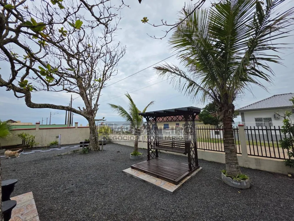 Casa, 5 quartos, 125 m² - Foto 1