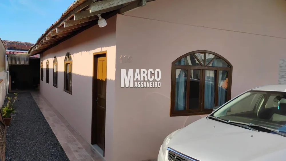 Casa, 5 quartos, 140 m² - Foto 1