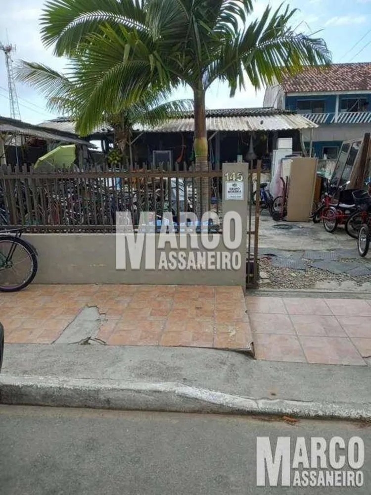 Casa, 2 quartos, 180 m² - Foto 1