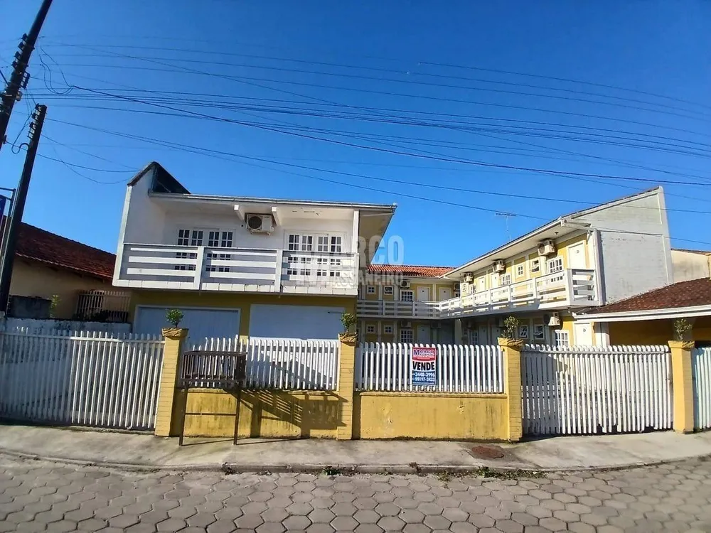 Casa, 12 quartos - Foto 1