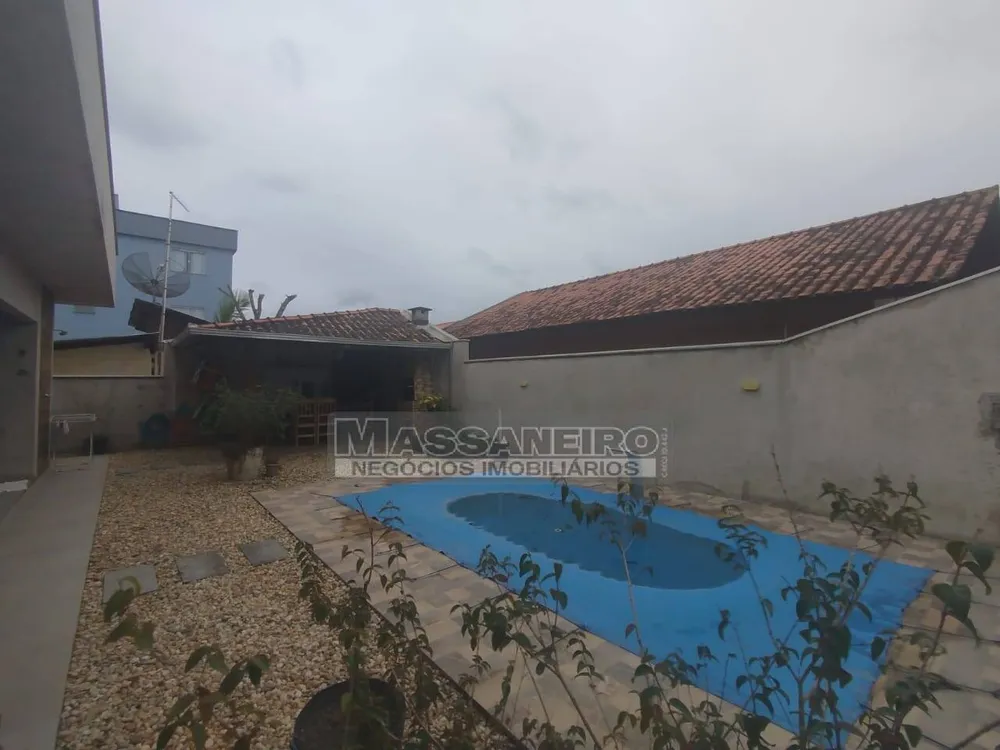 Casa, 6 quartos, 51 m² - Foto 7