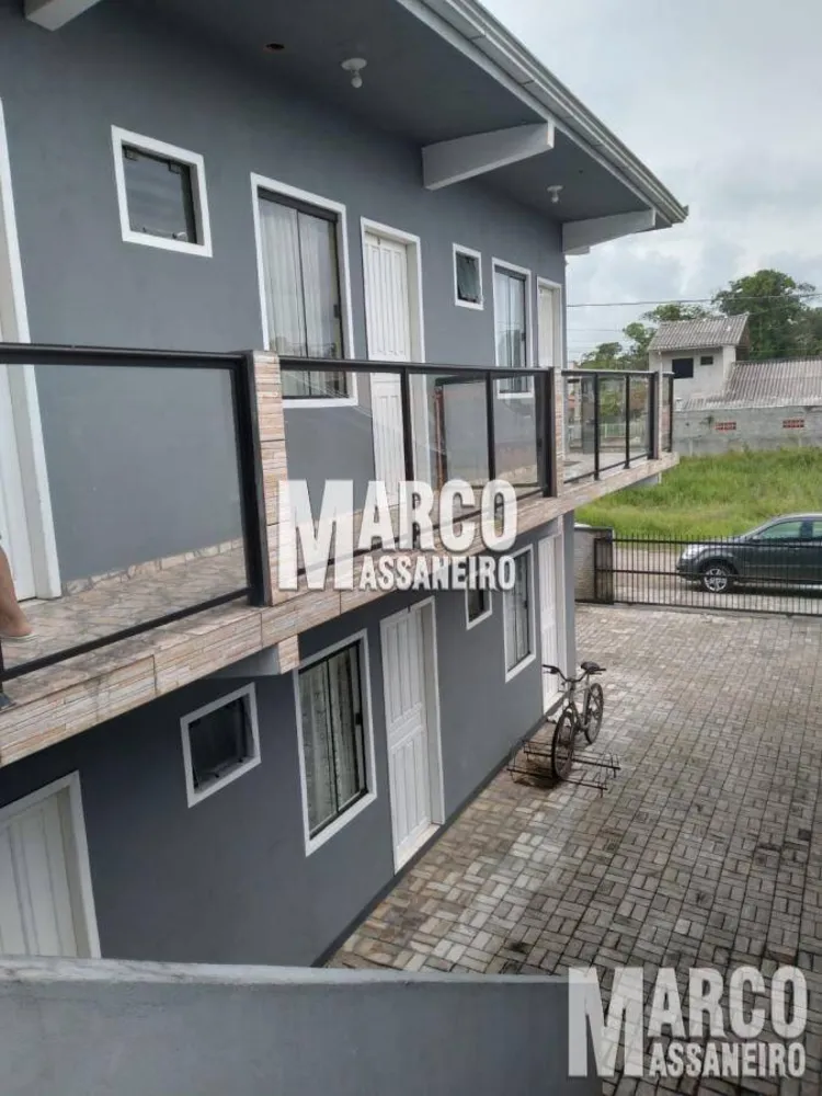 Casa, 6 quartos, 30 m² - Foto 9